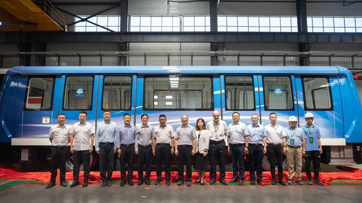 First automatic people mover APM delivered to Beijing Capital